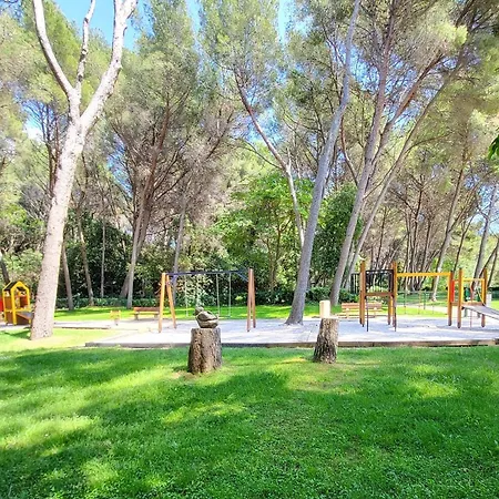 T2 Avec Piscine Et Tennis - Parking - 250 M De La - Fr-1-316-288 *