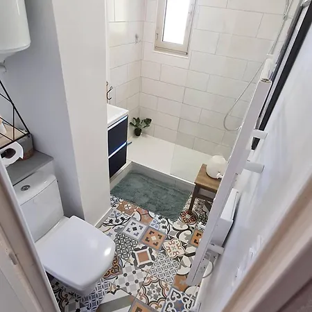 Apartment T2 Avec Piscine Et Tennis - Parking - 250 M De La - Fr-1-316-288 *